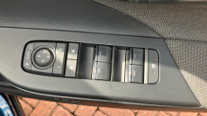 Toyota C-HR 1.8 Hybrid Design 5dr CVT Hybrid Hatchback